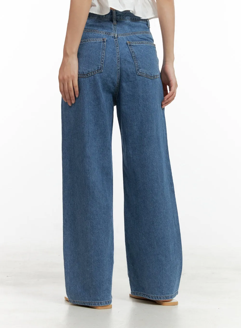 Classic Straight Jeans OU407