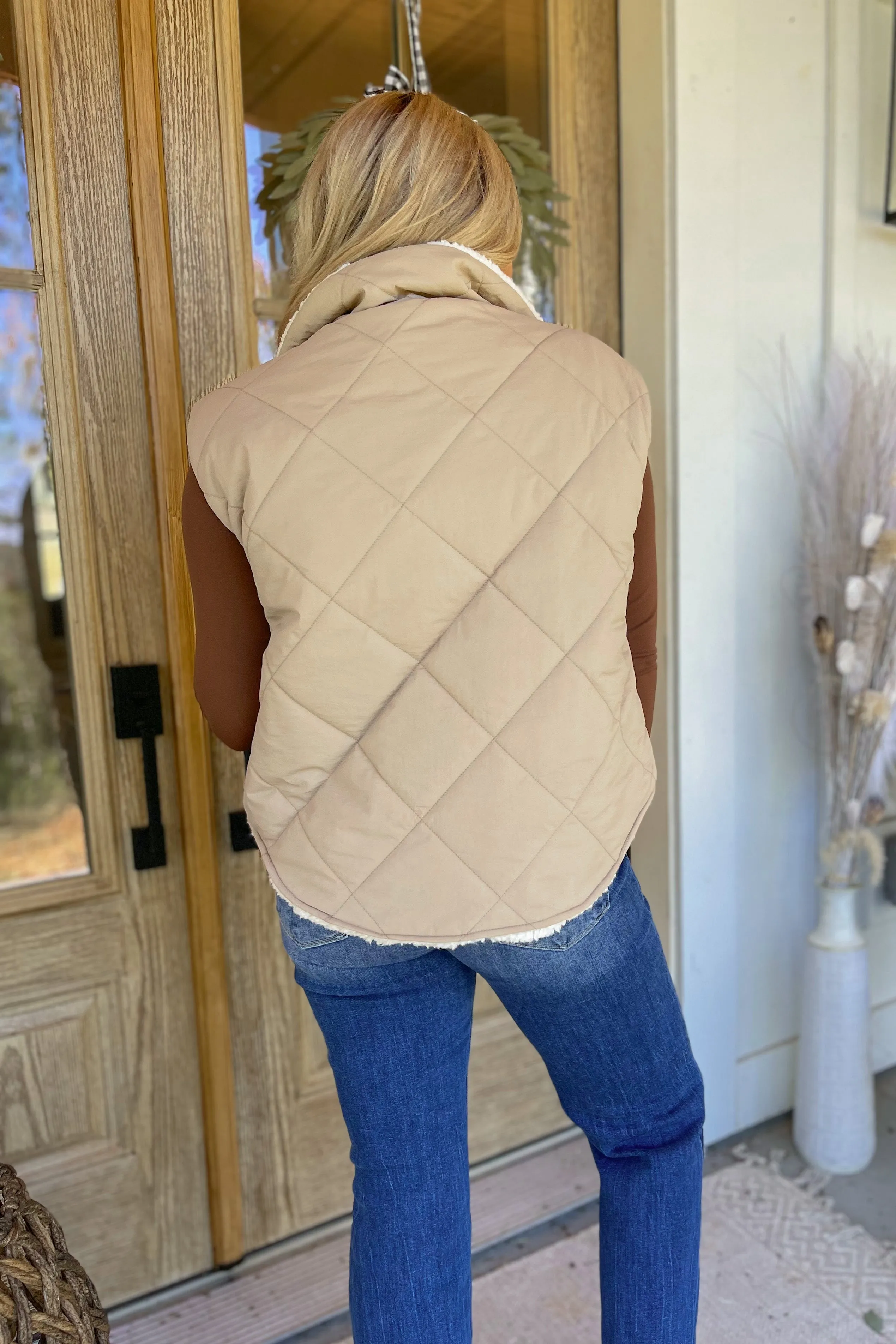 Dennis Zip Up High Collar Sleeveless Quilted Vest