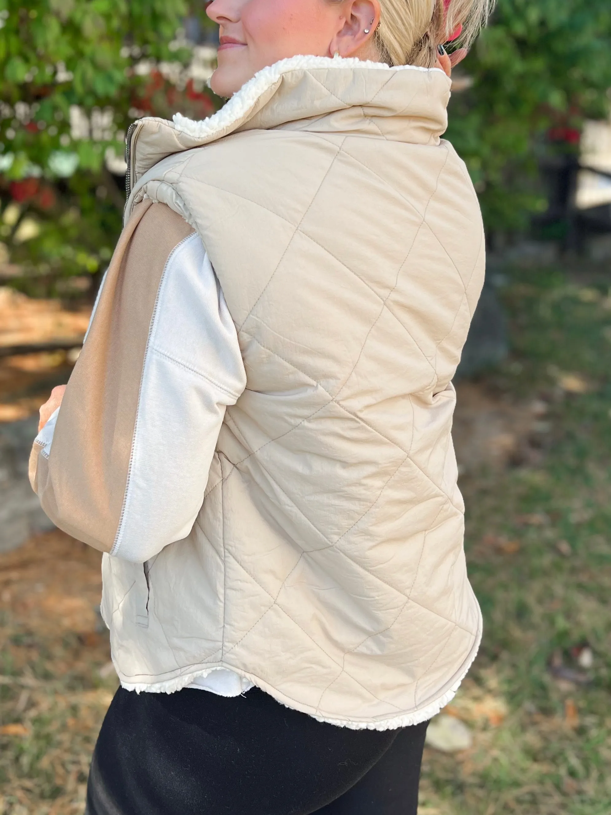 Dennis Zip Up High Collar Sleeveless Quilted Vest