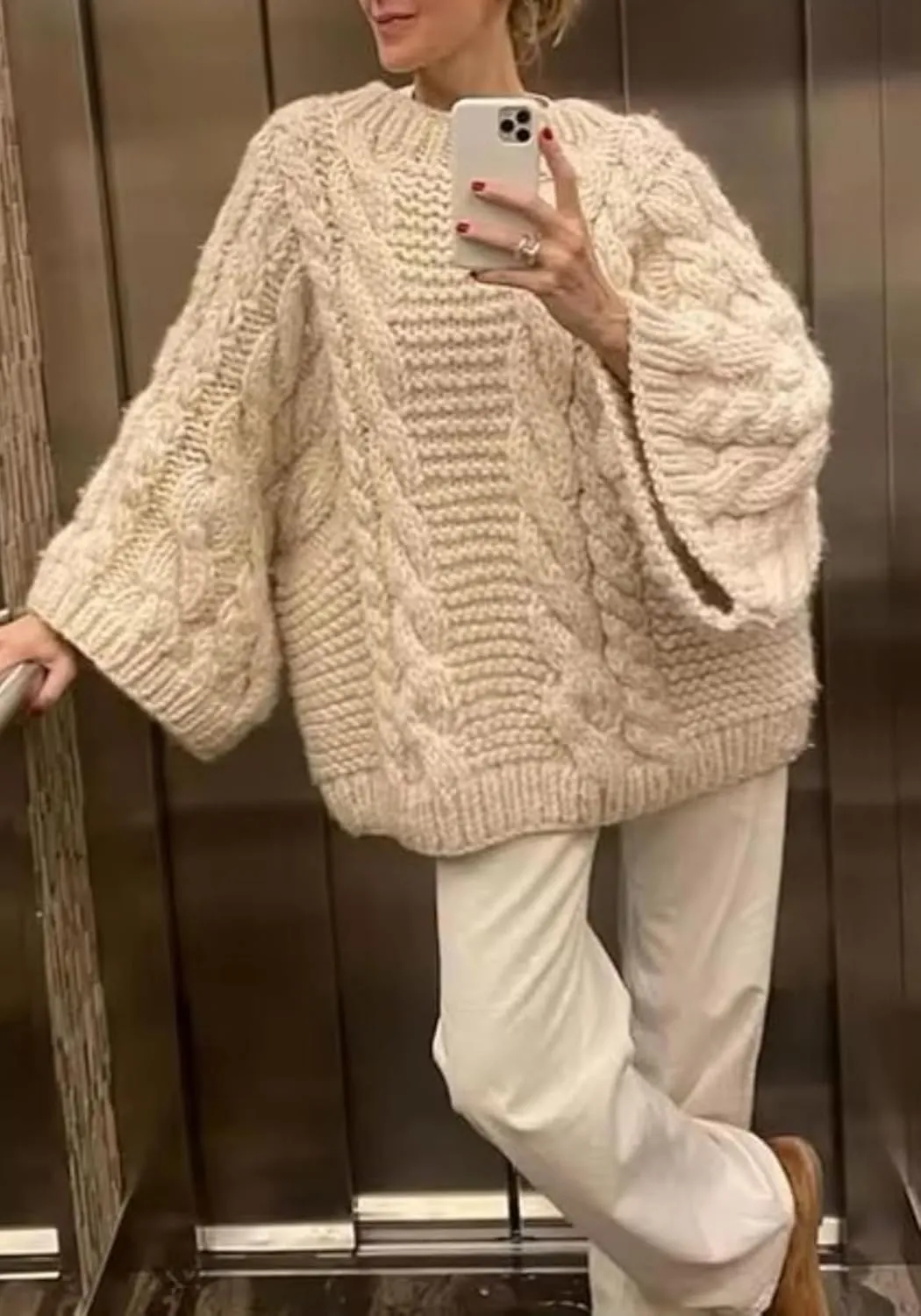 LETSVDO Women's Oversized Cable Knit Sweater Long Sleeve Crewneck Baggy Slouchy Chunky Pullover Sweaters