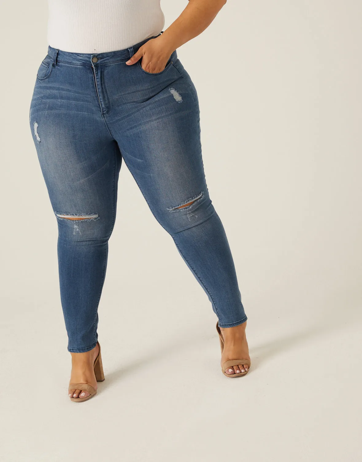 Plus Size Distressed Skinny Jeans