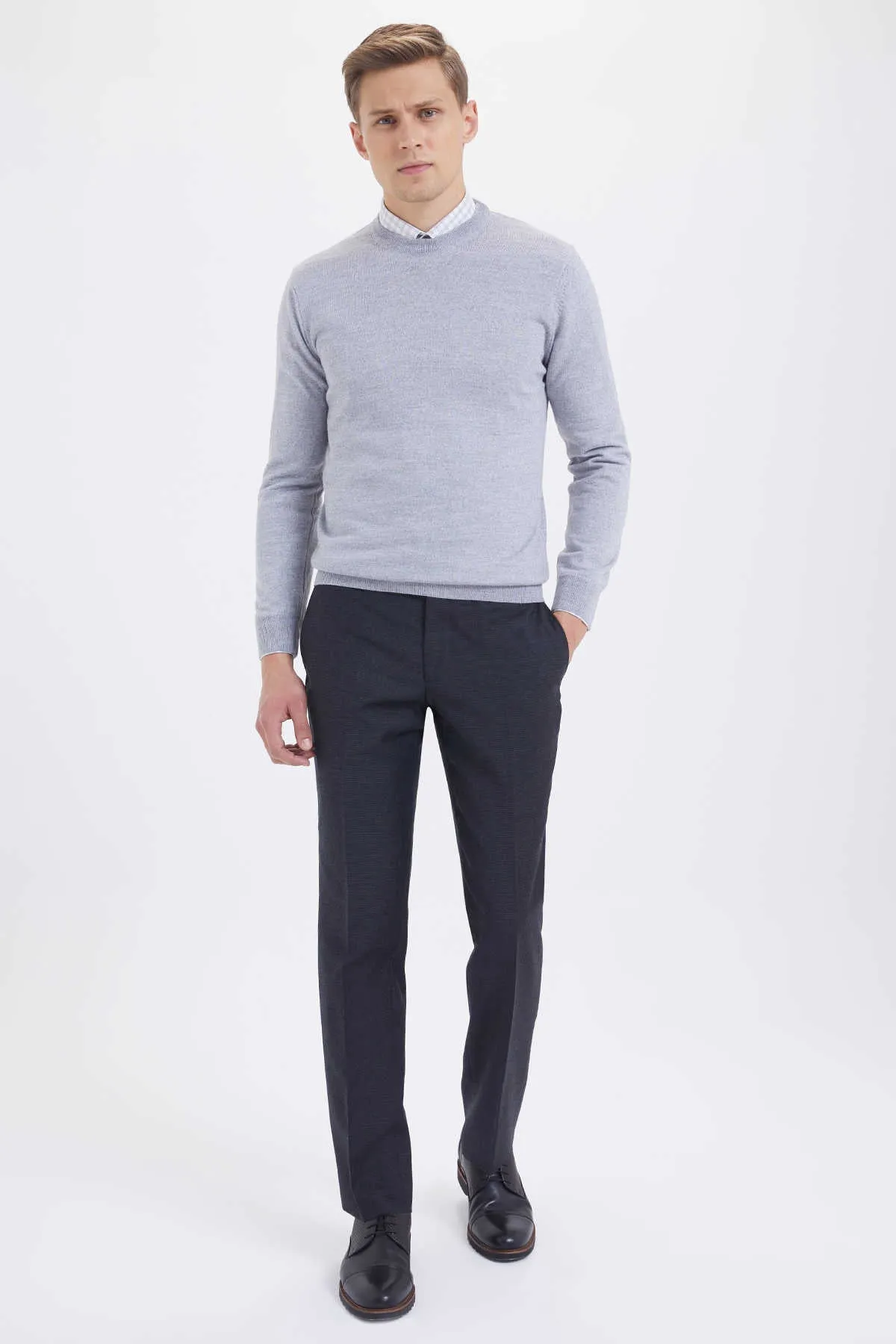 Regular Fit Basic Plain Wool Blend Black Crewneck Sweater, Light Gray